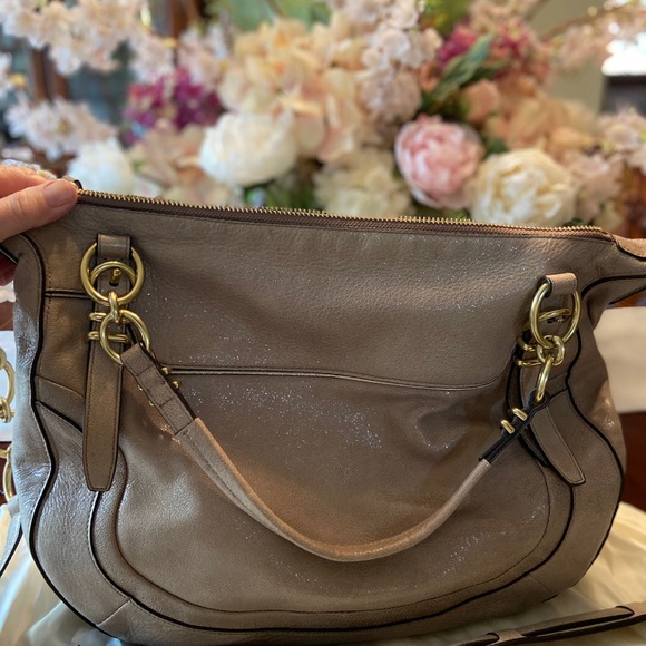 Authentic Coach handbag - Picture 6 of 7